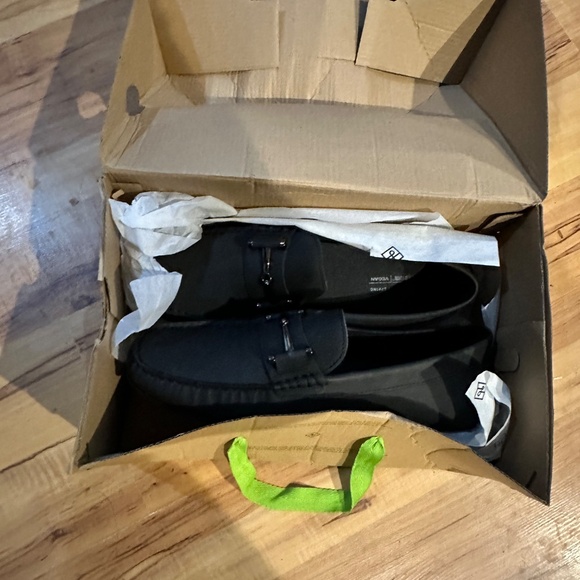 Men’s shoes - Picture 2 of 3